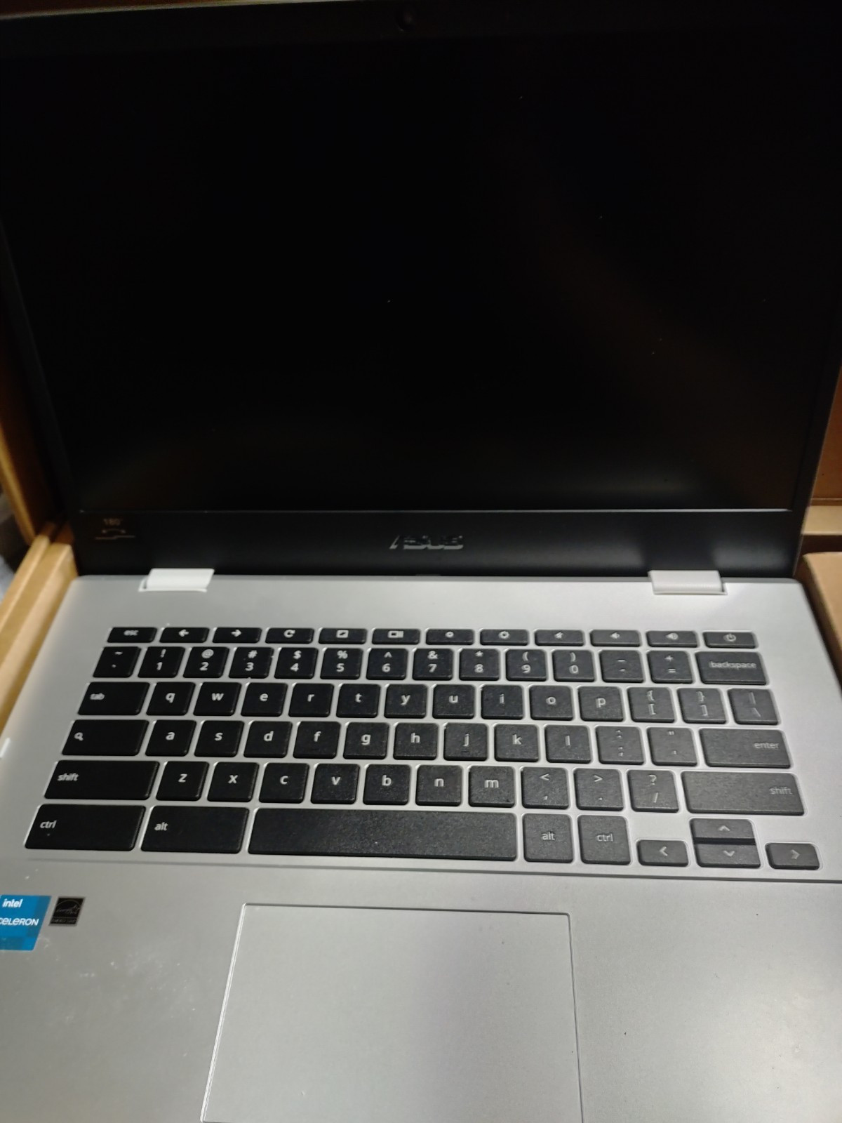 IN BOX PC Chromebook Silver Intel Celeron Chrome OS Laptop WORKS. NO CHARGER. 