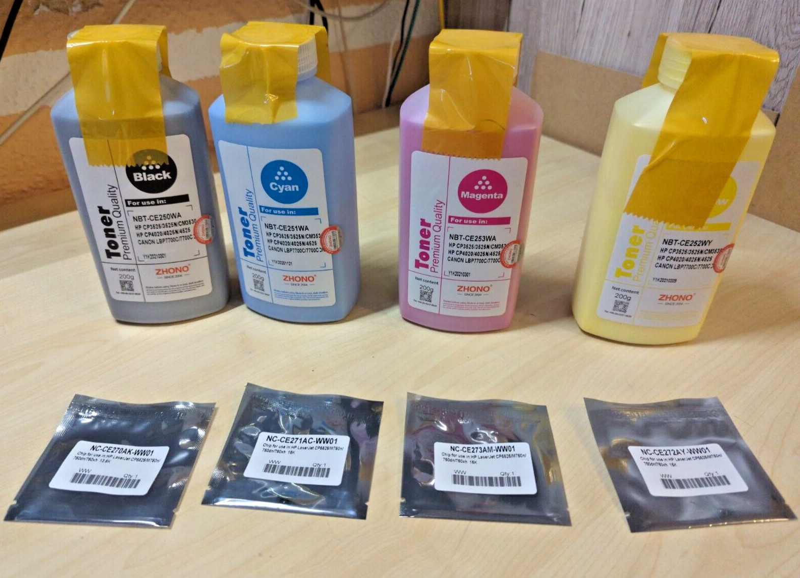 HP CP5525 CP5520 M750 CP5220 Refill Toner Kit 200g + 4x Chips for 650A 307A