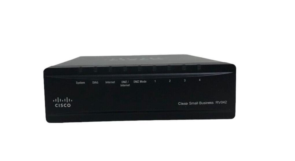 Cisco Small Business RV042 10/100 4-Port VPN Router RV042 V03
