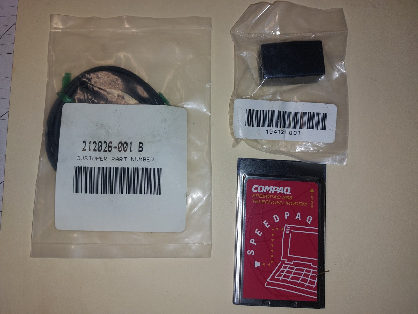 VINTAGE COMPAQ SPEEDPAQ 288 MODEM PC CARD SERIES 575 KIT NEW OLD STOCK