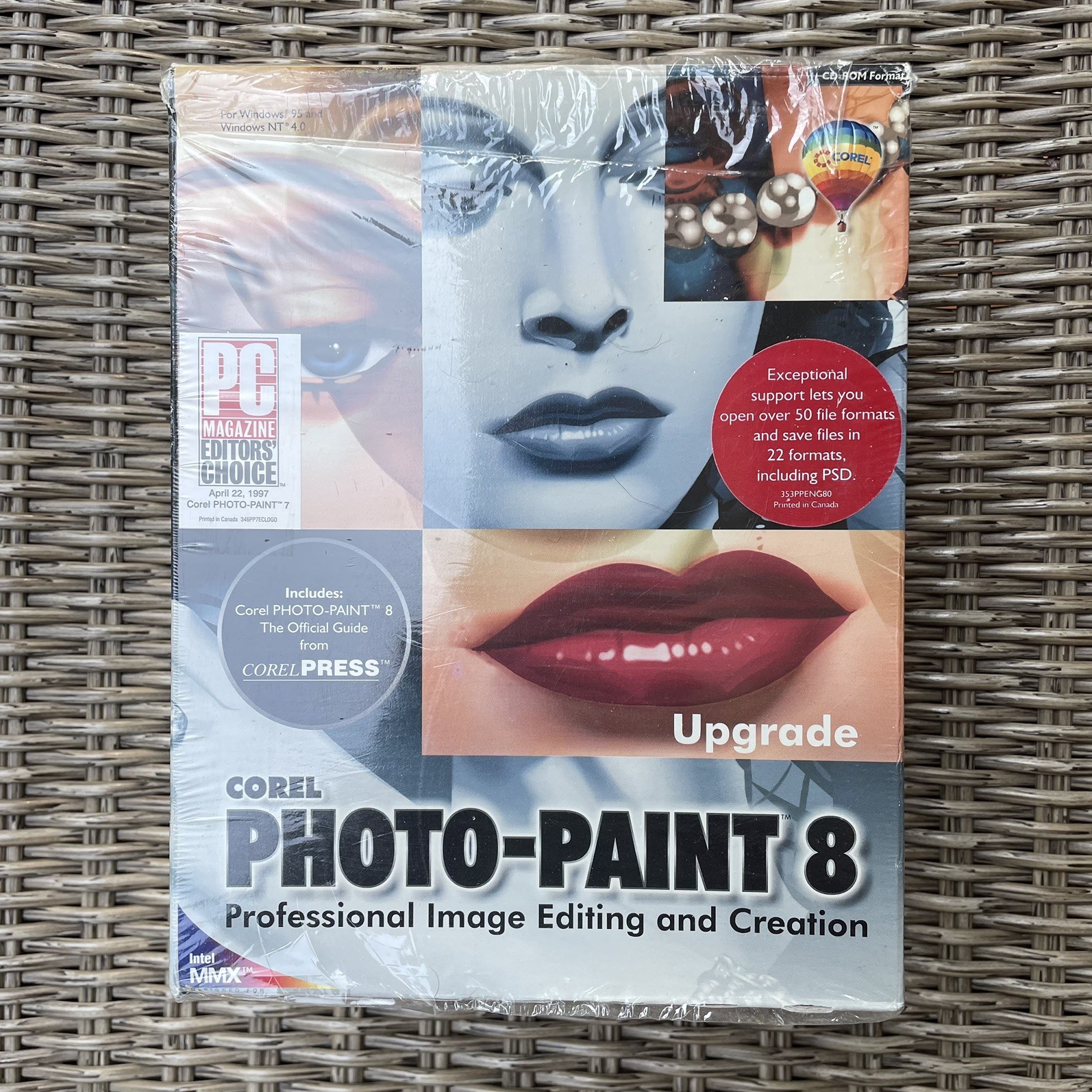 1998 Corel Photo-Paint 8 Upgrade Vintage PC Software Box & Manual ONLY