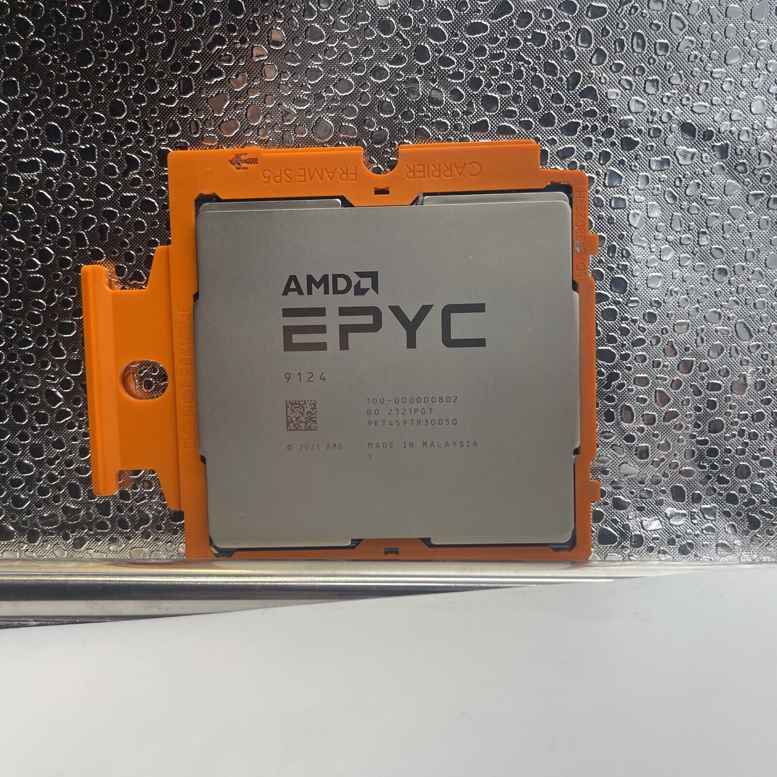 AMD EPYC 9124 16C 3.0GHz 64M DDR5-4800 200W (Dell) (100-000000802-OSTK)