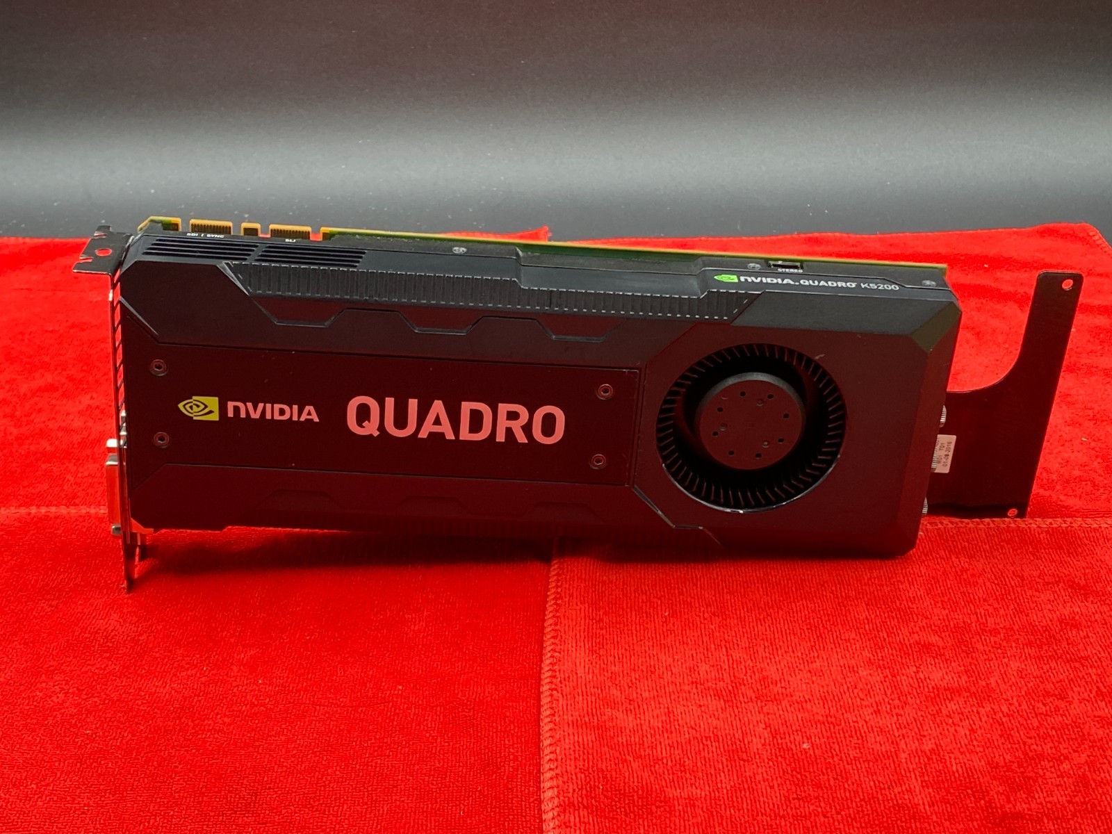 DELL OEM 0R93GX NVIDIA QUADRO K5200 8GB GDDR5 GRAPHICS CARD DVI/DISPLAY PORT