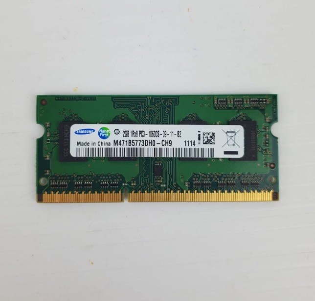 Samsung M471B5773DH0-CH9 RAM Memory 2GB 1Rx8 PC3-10600S-09-11-B2