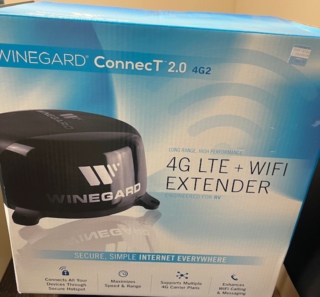 Winegard WF2-435 Connect 2.0 High Performance Long Range 4G LTE+WIFI Extender