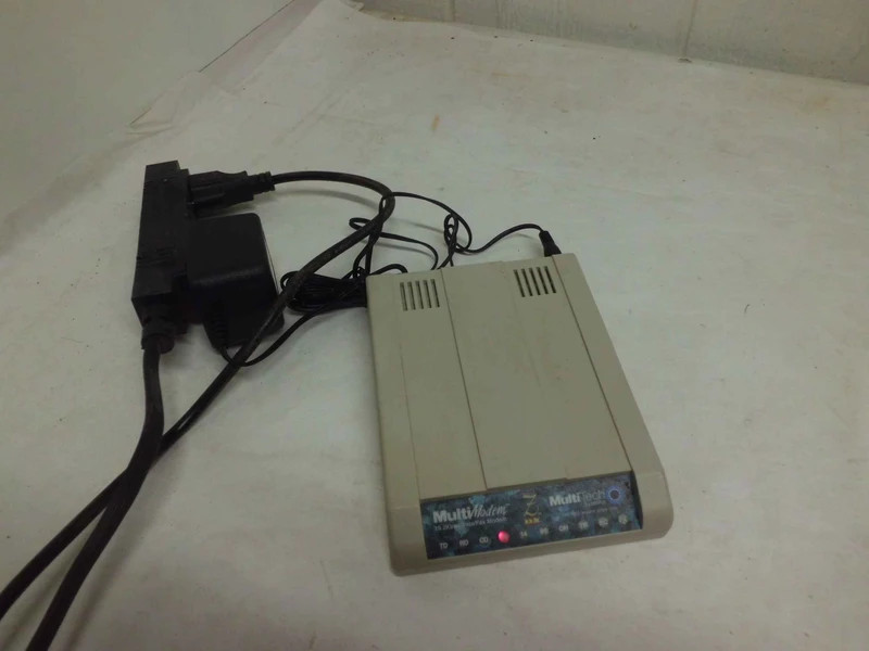 MT1932ZDX multitech systems multimodem zdx ext 19.2 async modem with power supp