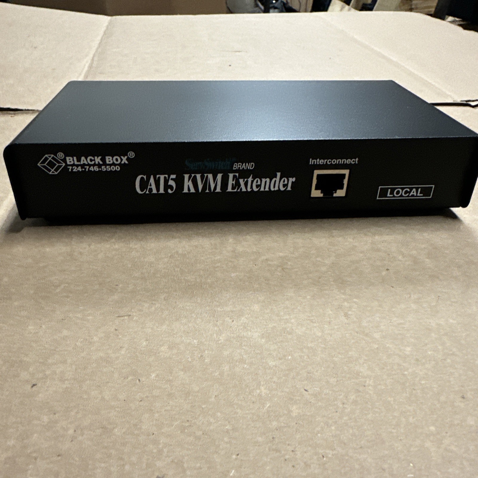 Black Box  Network Services CAT5 KVM Extender ACU1009A LOCAL.