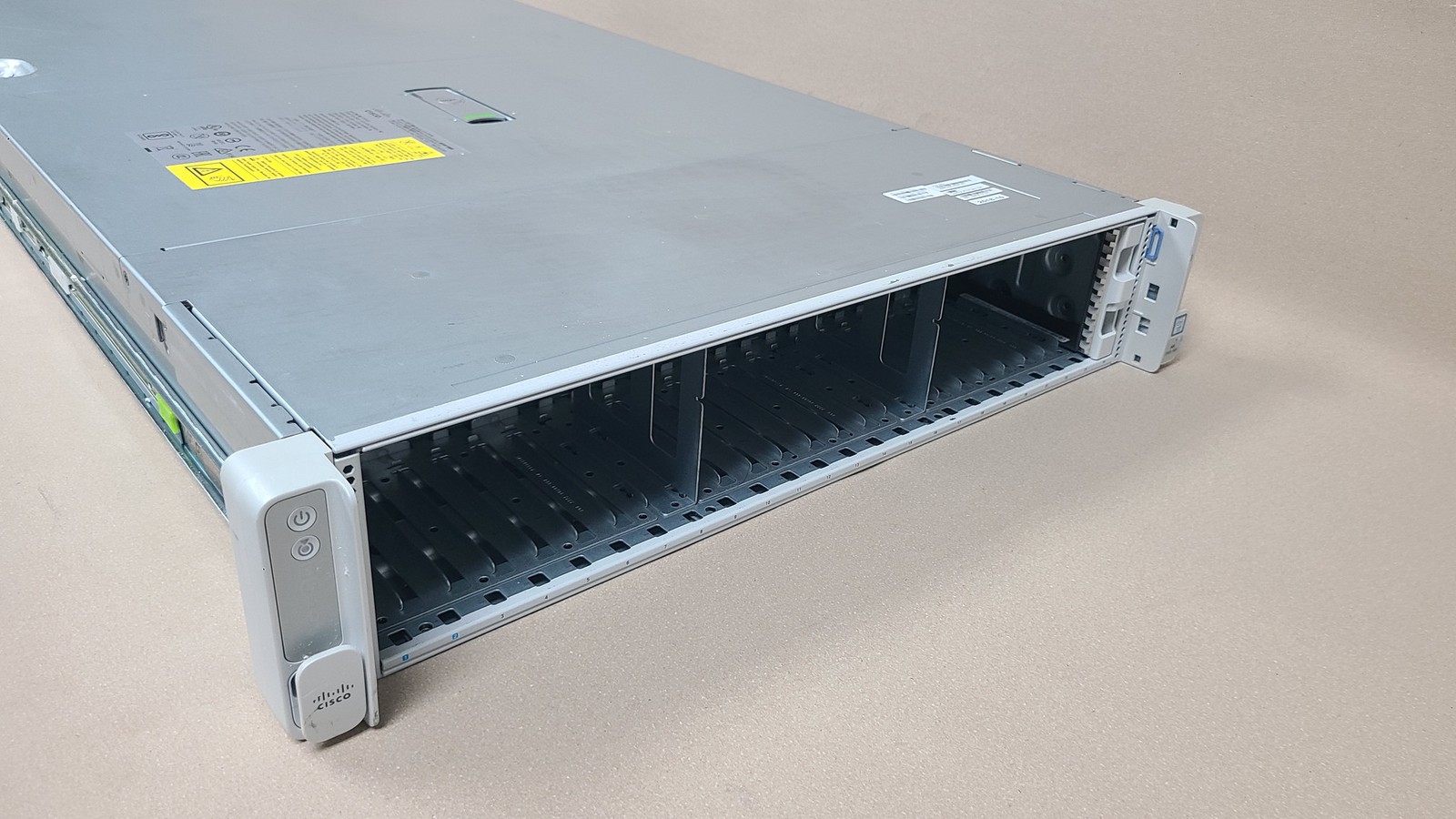 Cisco HyperFlex HX240c M5 Node Server W/ 2x Intel Xeon Gold 6138 @ 2.00GHz