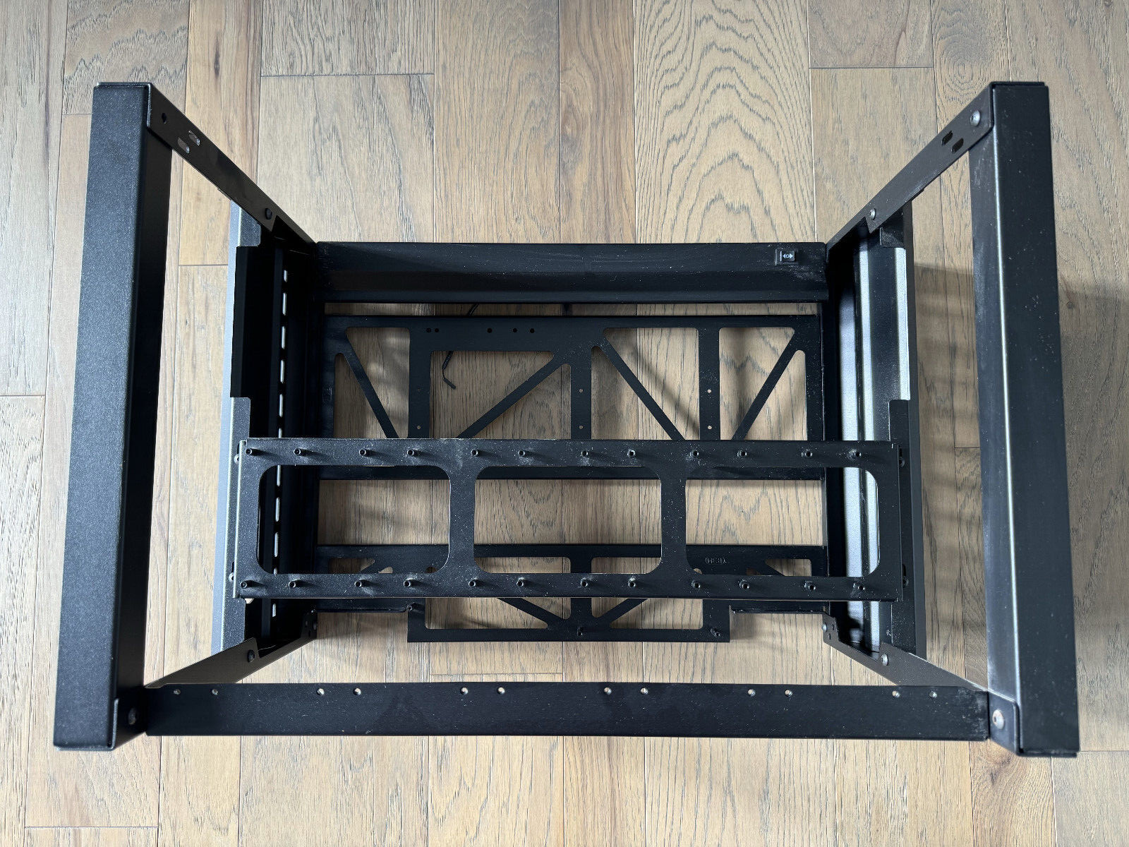 Maining Case Used Veddha T3 6-GPU Mining Case Aluminum Mining Rig Open Air Frame ...
