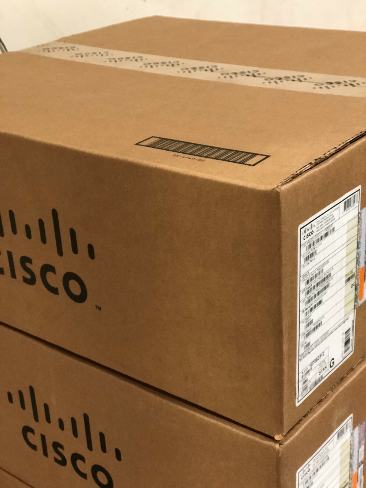 New Sealed Cisco C9300L-48P-4X-E Catalyst 9300L-48P-4X-E Switch