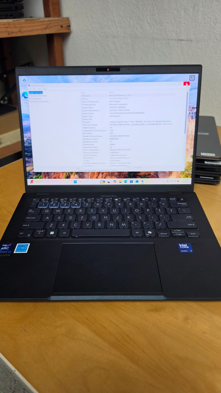 Asus ExpertBook B5404 14" Intel Core Ultra 7 155H 8GB RAM 512GB SSD W11P (READ)