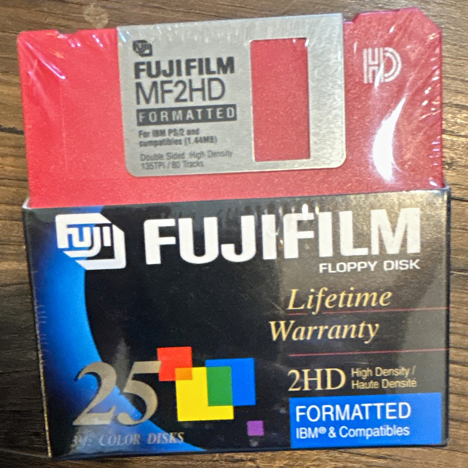 Fujifilm MF2HD 3.5" 1.44MB High Density Formatted Floppy Disks 25 Pack