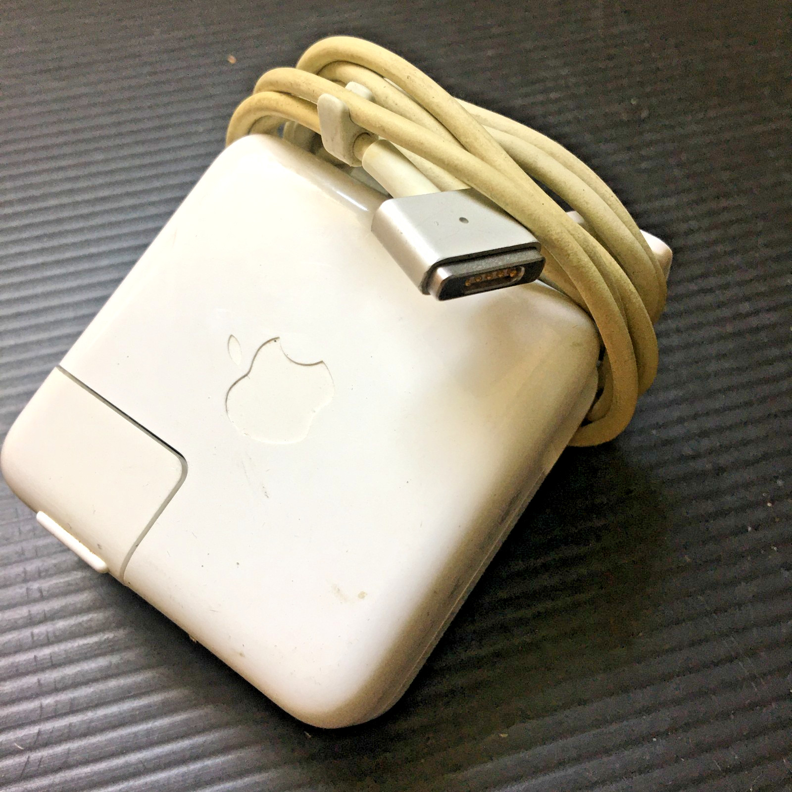 Apple 45W MagSafe 2 Power Adapter (Model A1436) for MacBook Air 11"/ 13"