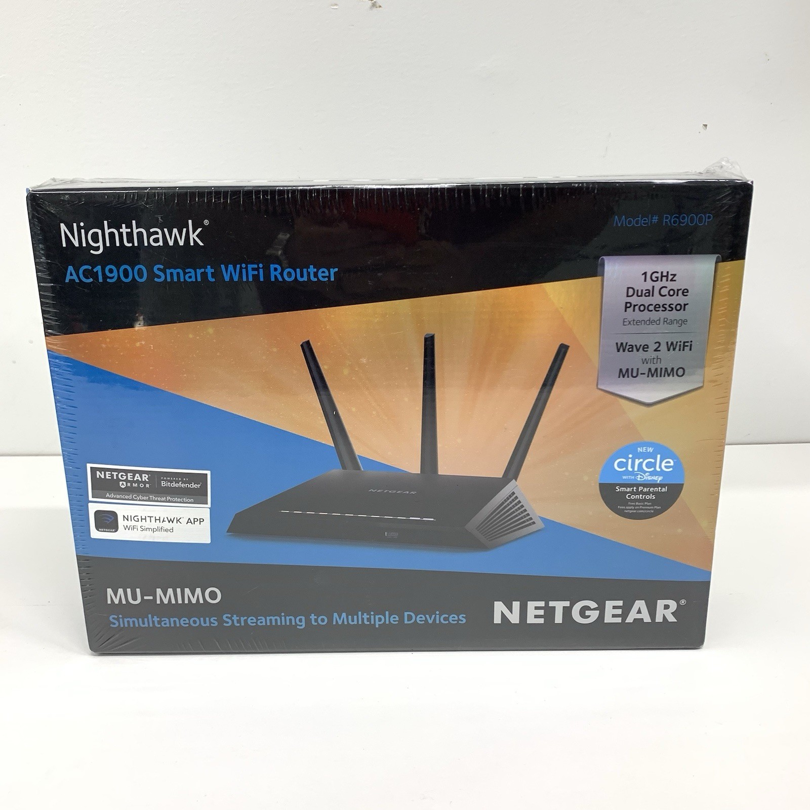 NETGEAR Nighthawk AC1900 Smart WiFi Router Model R6900P  WAVE 2 WIFI MU-MIMO