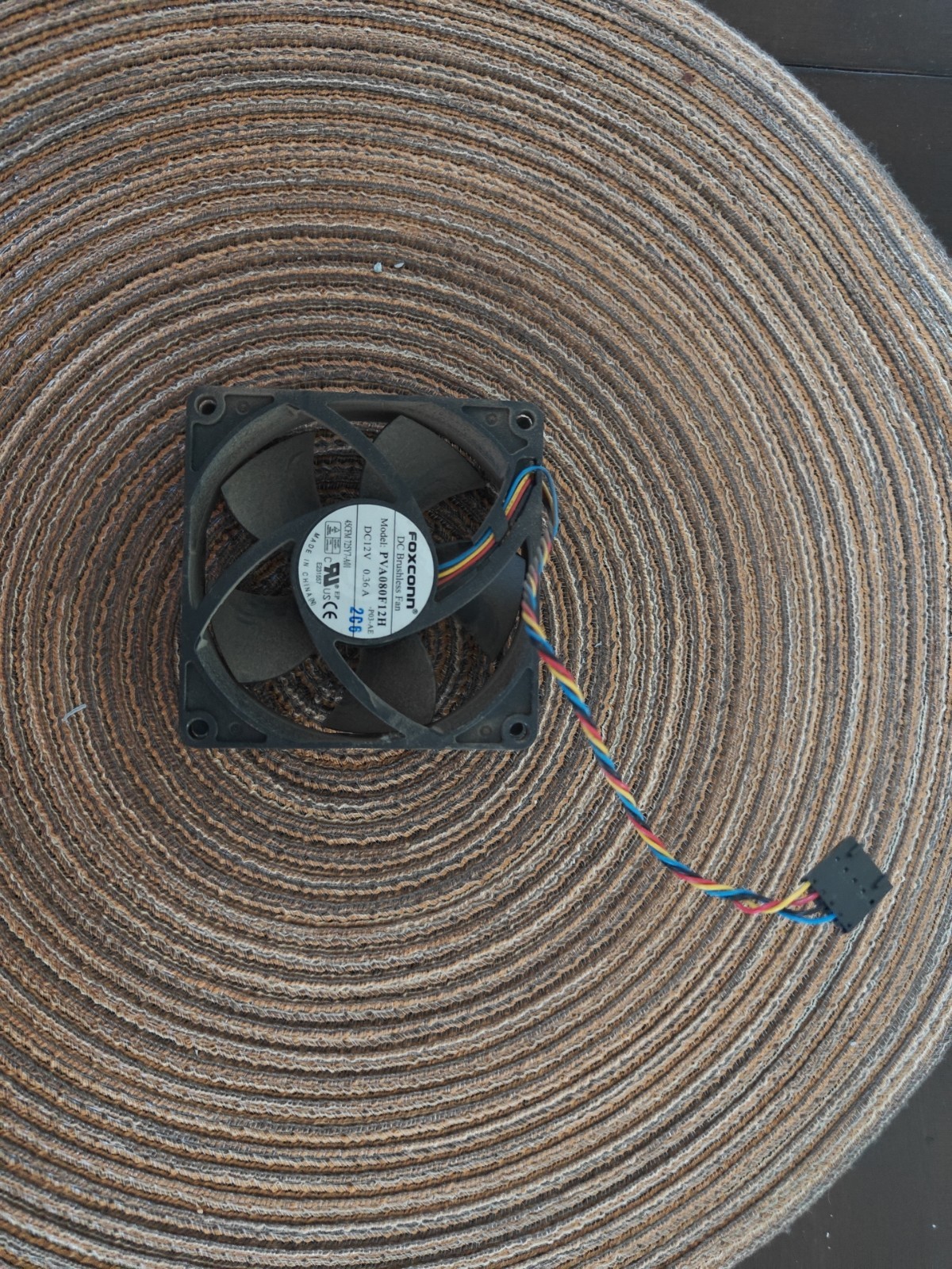 Foxconn DC Brushless Fan PVA080F12H 0.36A DC12V