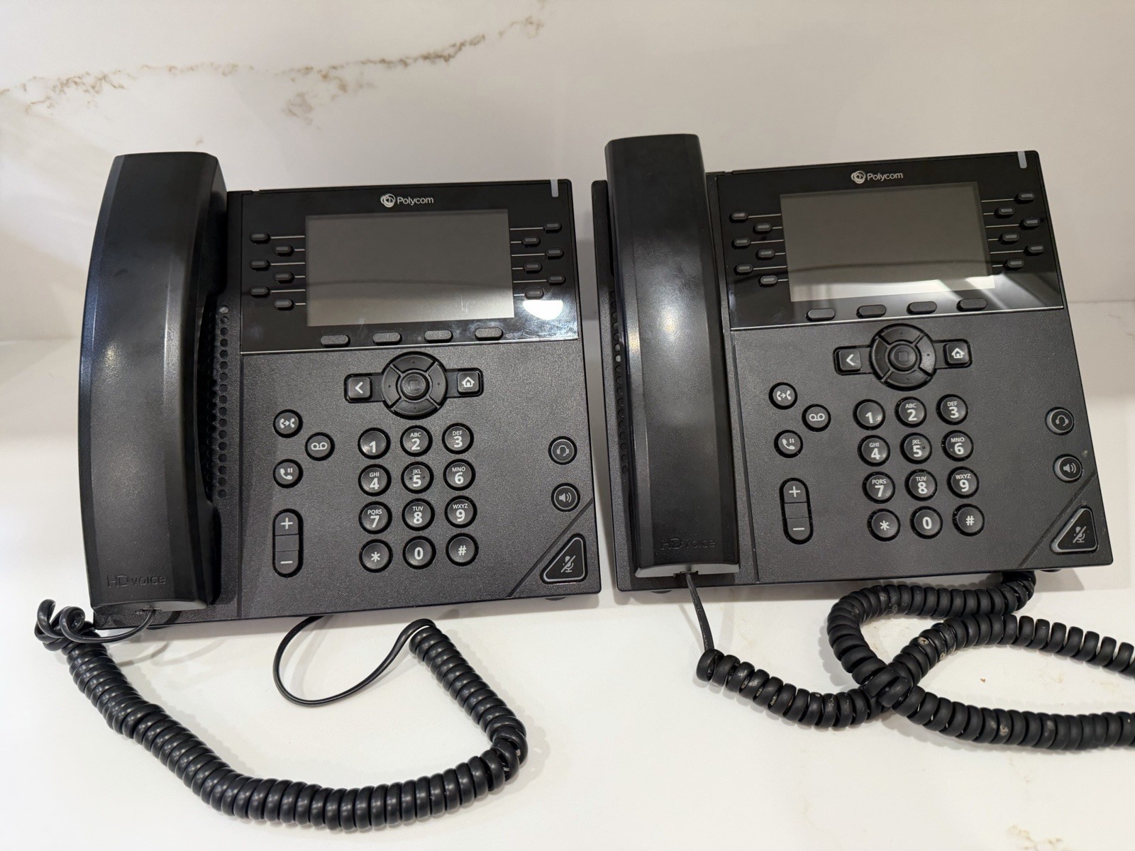 2 Business IP Phone Polycom VVX 450 VoIP Desk Phones
