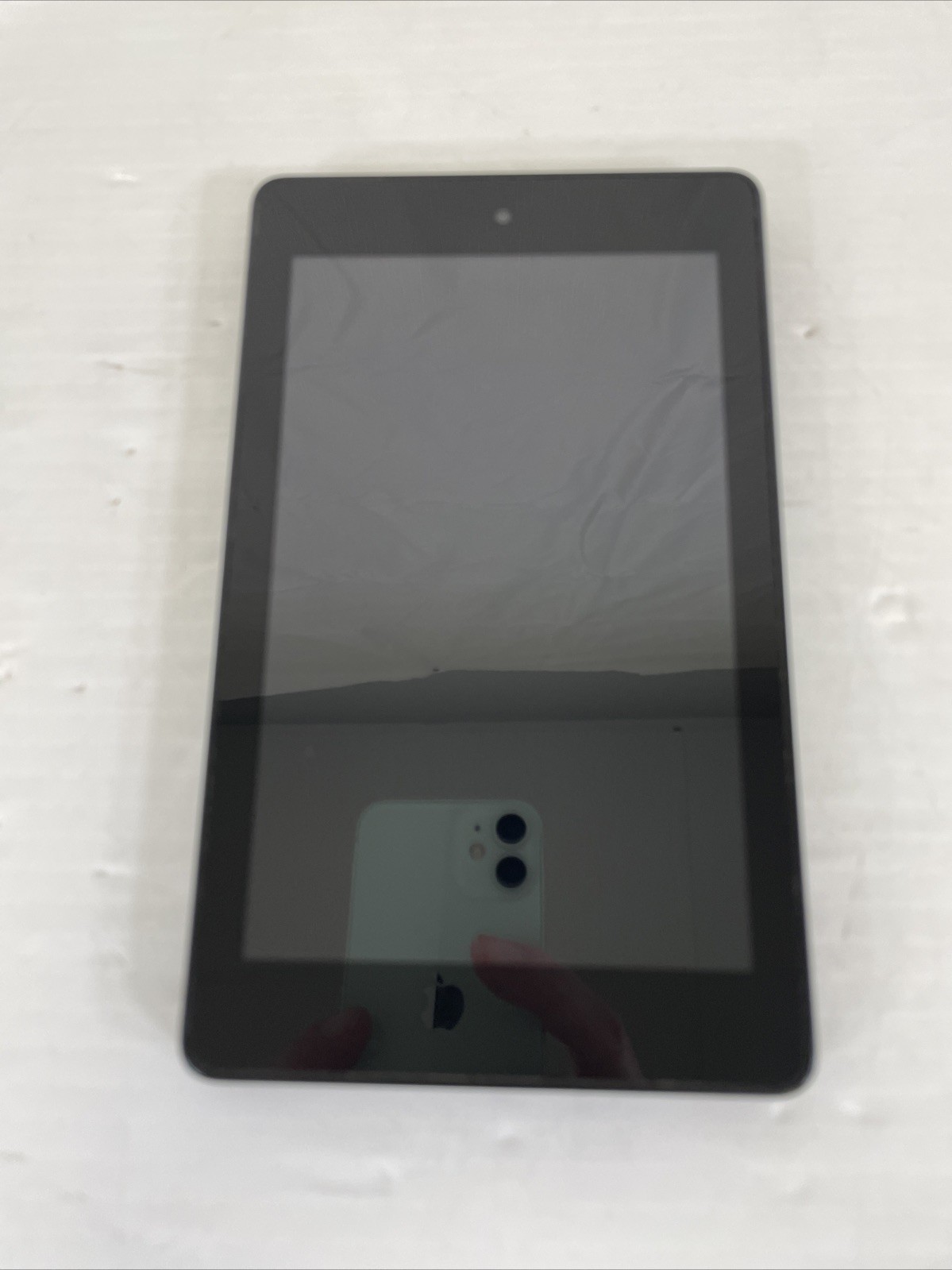 Amazon Kindle Fire HD 6 Tablet (4th Generation) 8GB WiFi PW98VM