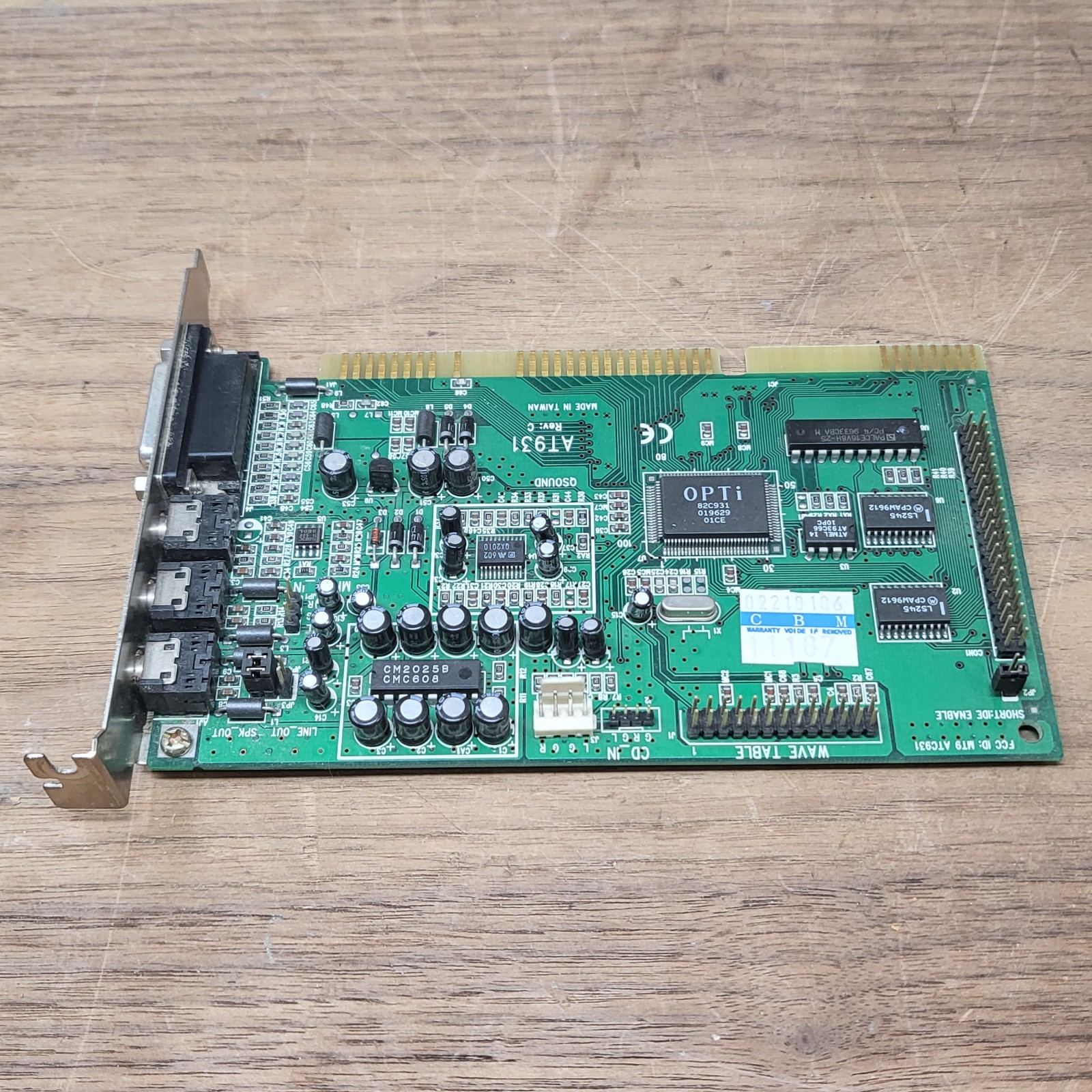 OPTi AT931 Rev C 82C931 16-Bit ISA Sound Card QSound Game Port Vintage DOS