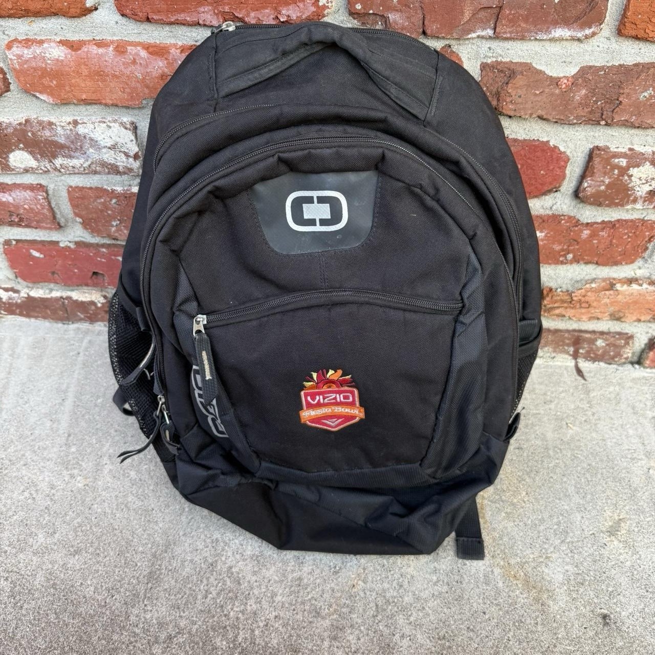 Ogio 411042-Black 17" Laptop Mac Book Rogue Backpack, Black Used Good condition