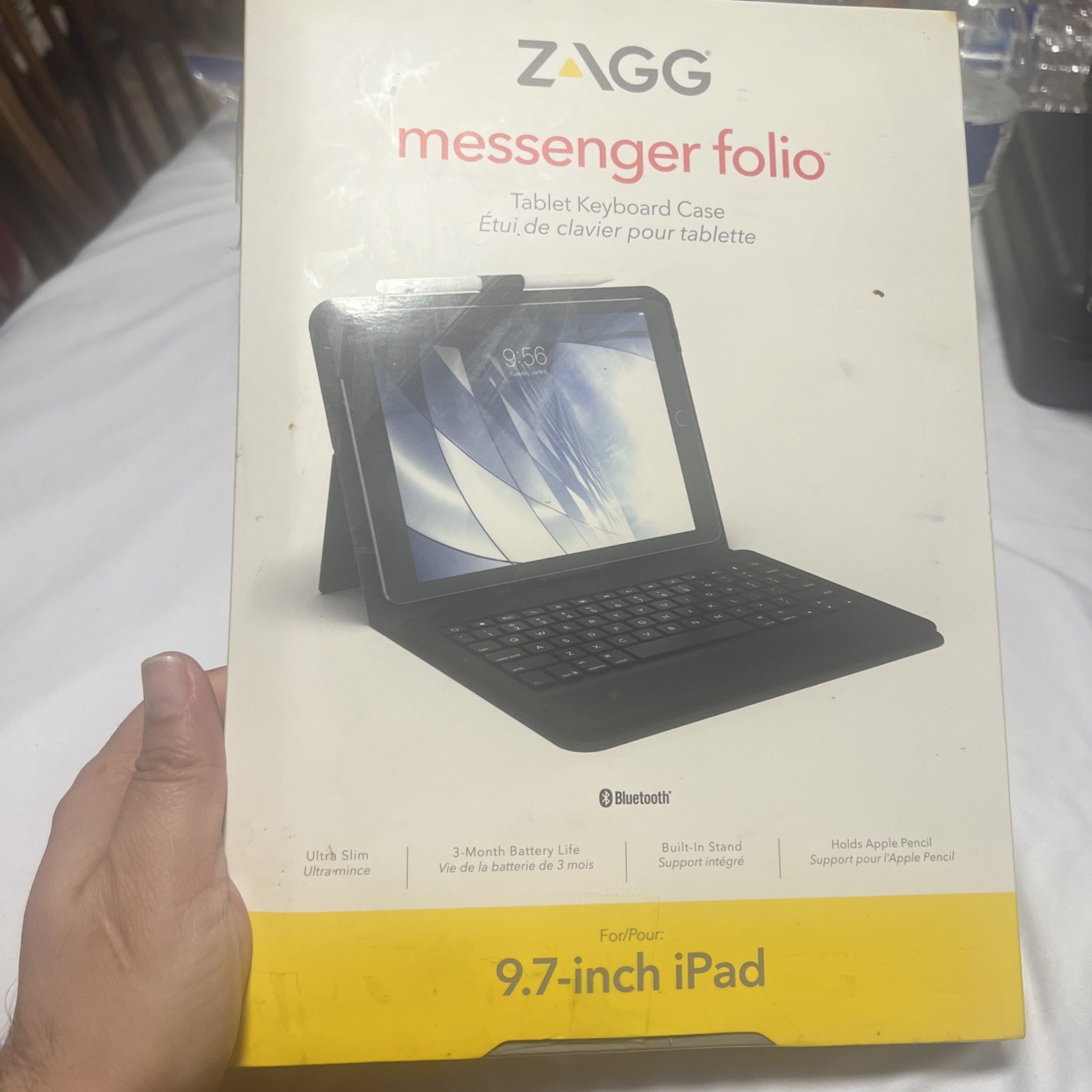 ZAGG Messenger Folio Tablet Keyboard Case 9.7-inch iPad Black Ultra Slim