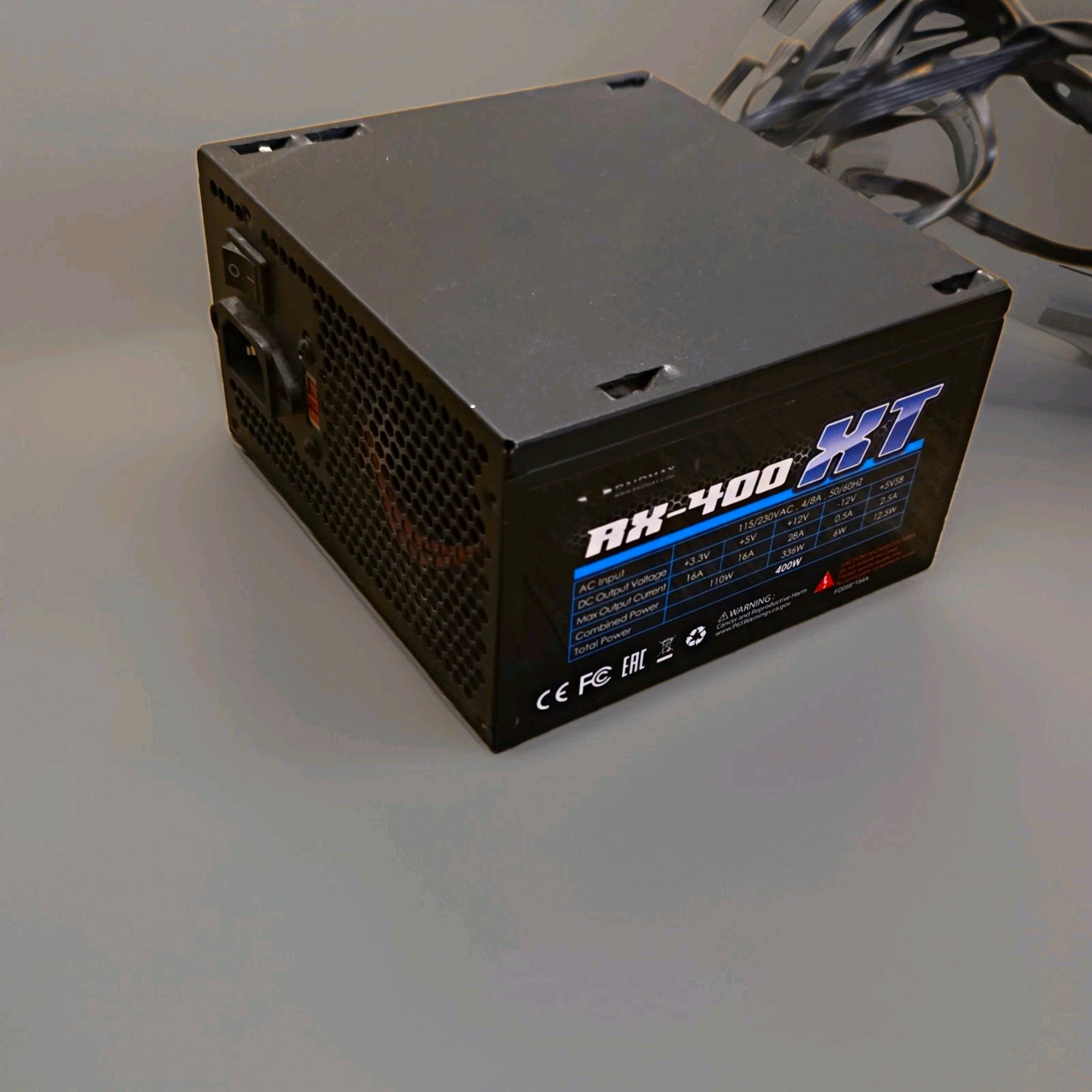 Raidmax RX-400XT 400W ATX Power Supply PSU 1 Fan Black 115V/230V