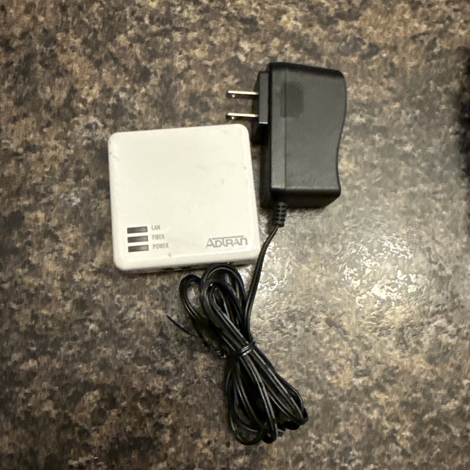 Adtran 1287786F1 - AdTranTotal Access 401 Indoor w/ Power Adapter