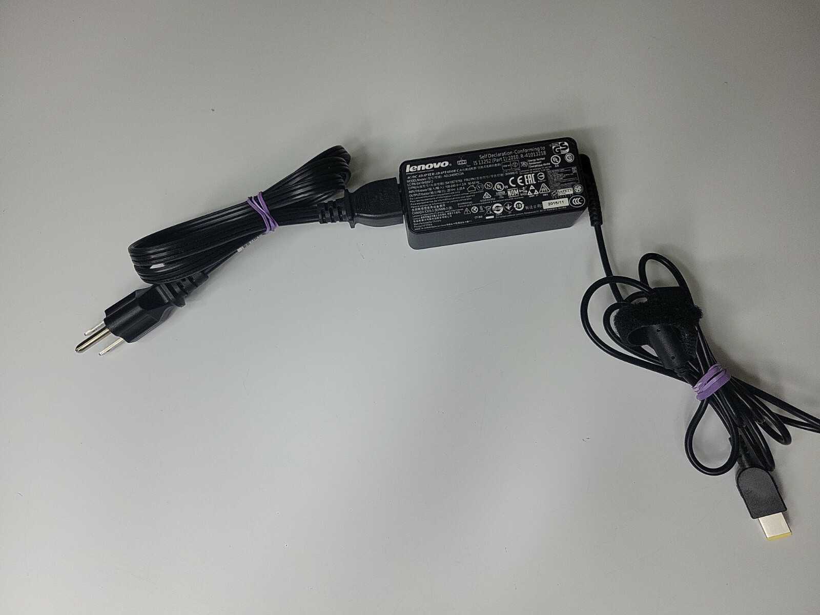 Genuine Lenovo 45W 20V 2.25A AC Adapter ADLX45NCC3A with Power Cord