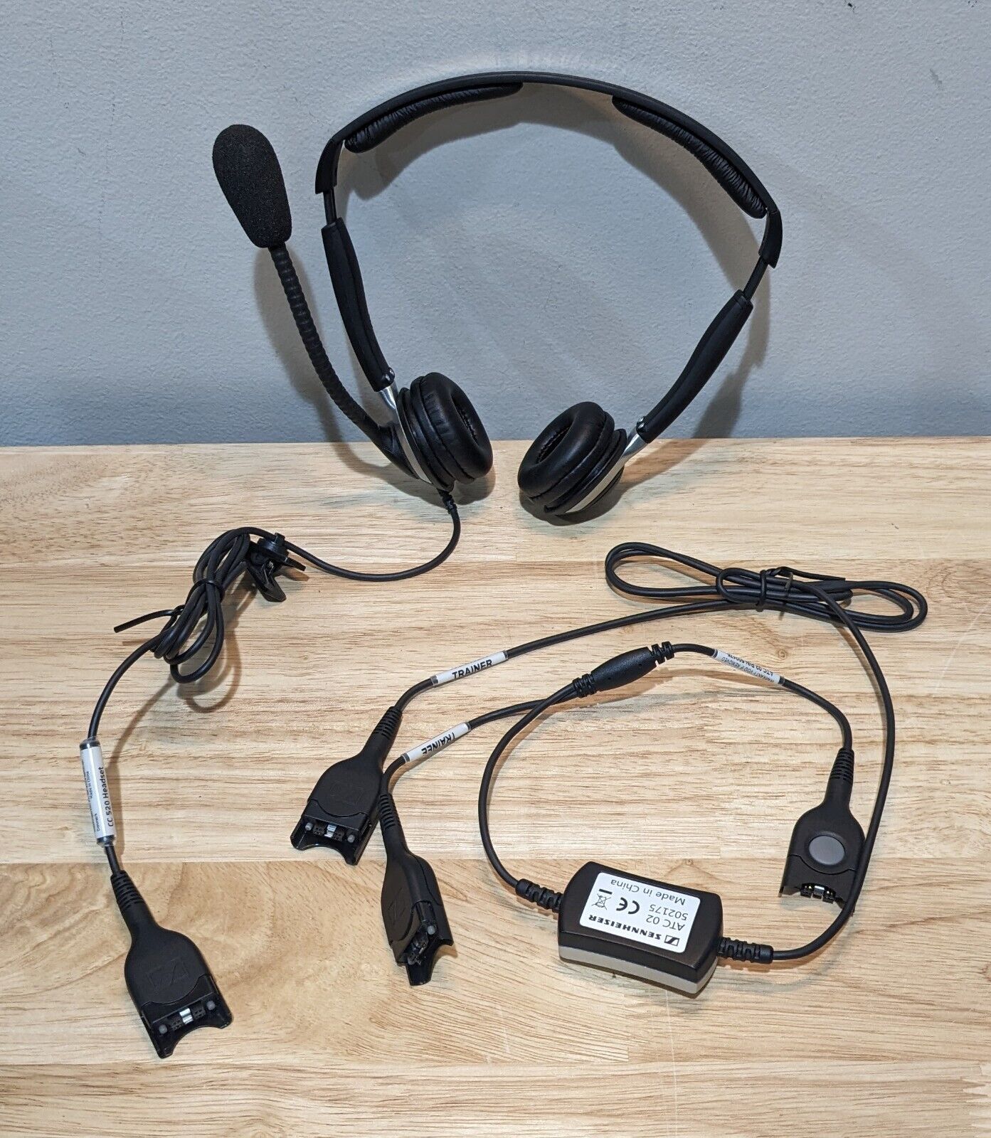 NEW Sennheiser CC520 IP Duo Corded Binaural Office Over-The-Head Headset