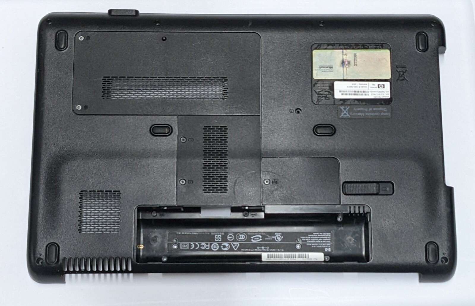 Original Complete Bottom Panel with for HP G60-244DX Laptop P/N: 496825-001
