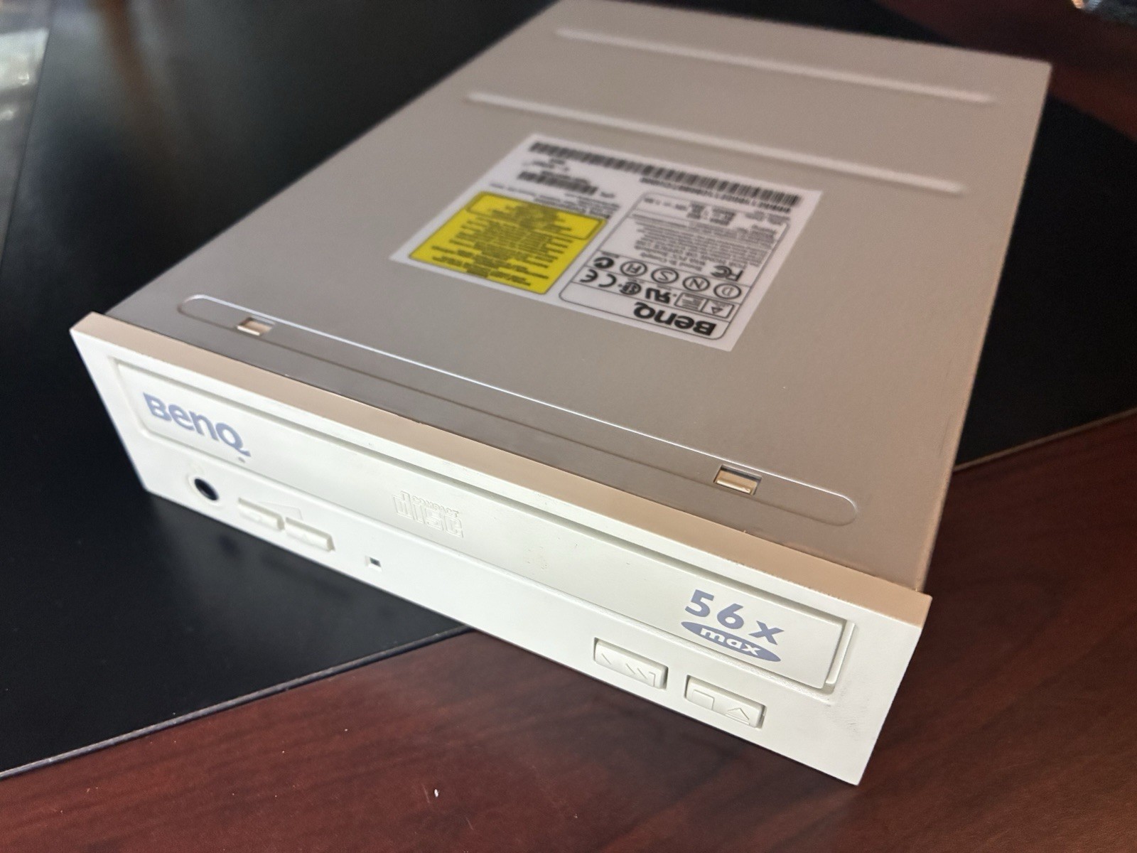 BenQ 56x CD-ROM Drive Model 656A-602 IDE Beige Vintage Optical Drive
