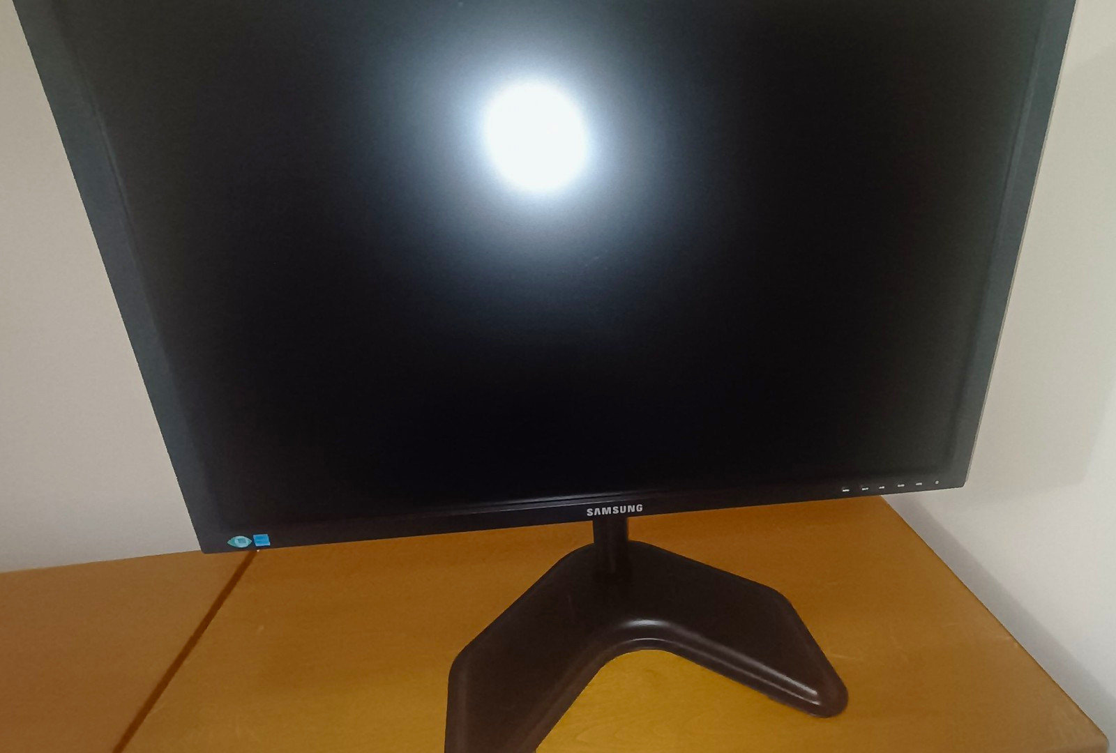Samsung SyncMaster S24C450D 24" LED 1080p Monitor VGA DVI DisplayPort Black
