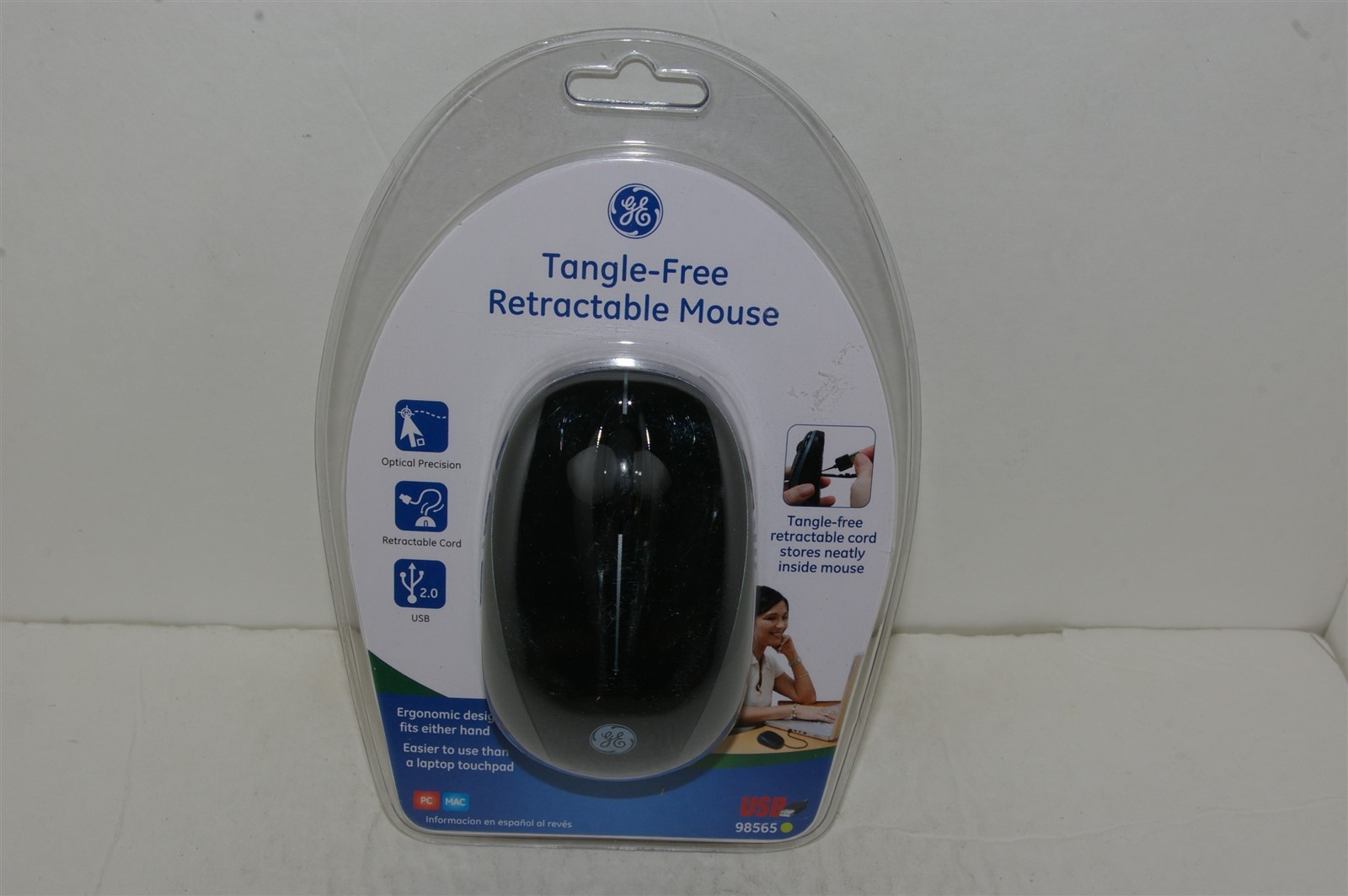 General Electric Retractable Tangle-Free Wired USB Optical Mouse Black NEW