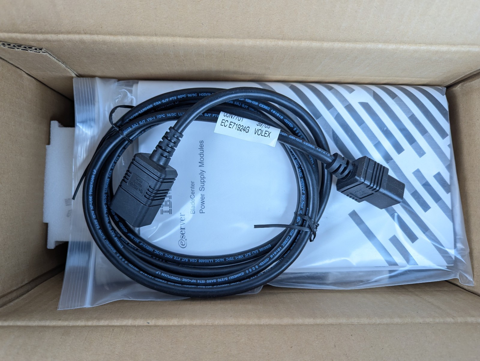 26K4816 IBM 2000 Watts Hot Swap Power Supply For BlaDECenter