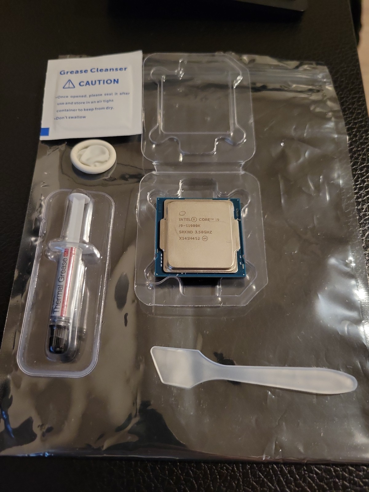 Intel Core i9-11900K 3.5GHz 8-Core 16 Thread LGA 1200 11th Gen Desktop CPU SRKND