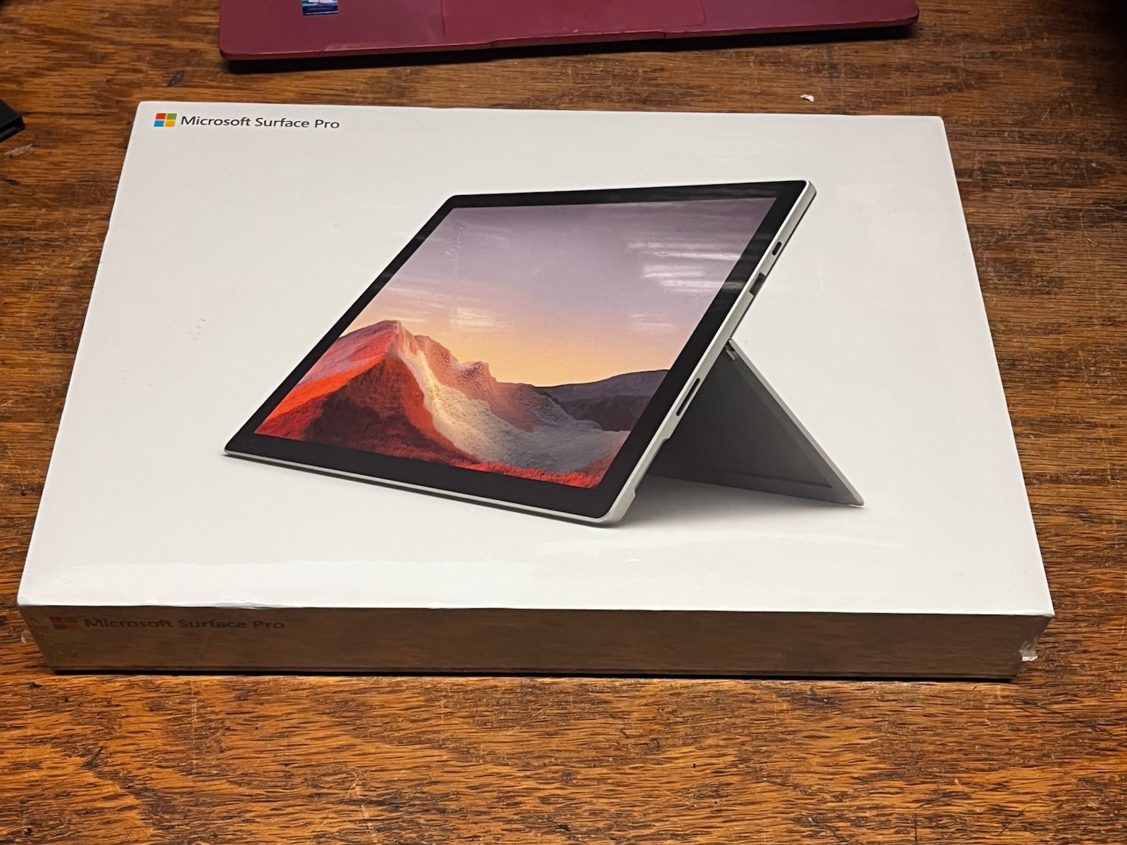 New Microsoft Surface Pro 7 1866 12.3" i5 8GB RAM 128GB SSD