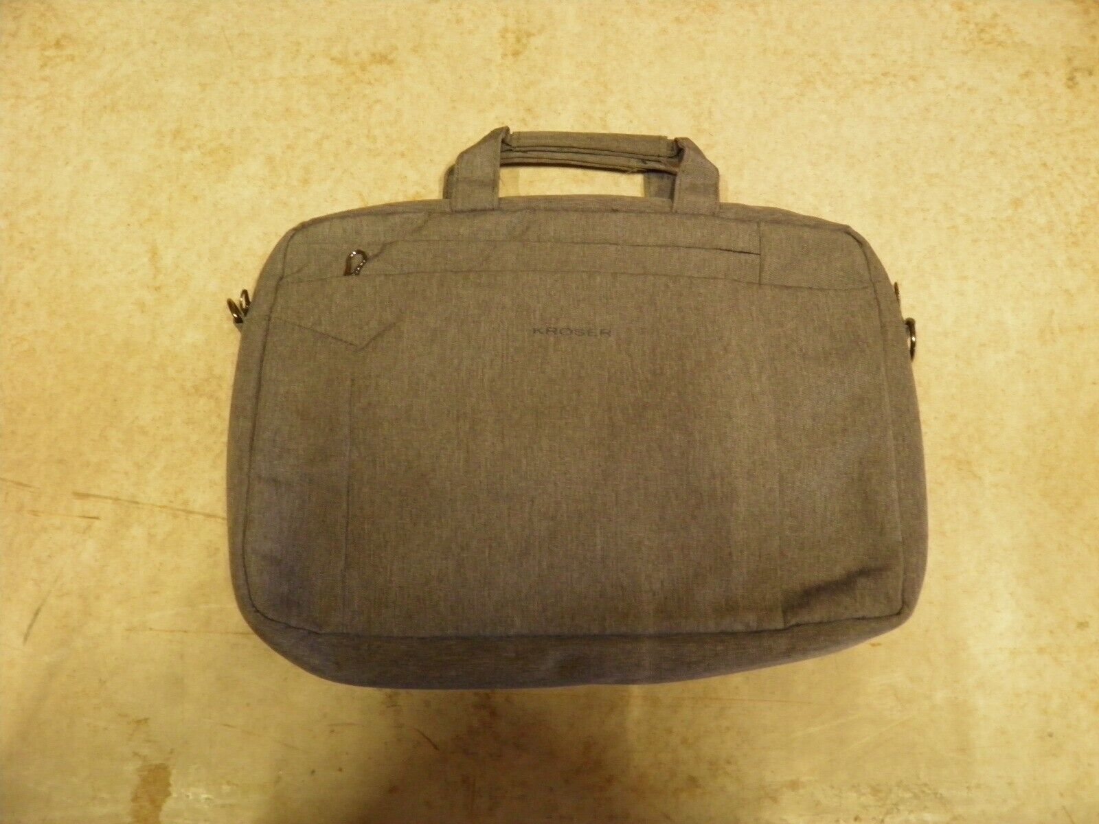  KROSER One (1) USED Laptop Bag 15.6 Inch Briefcase Shoulder Bag Great Shape