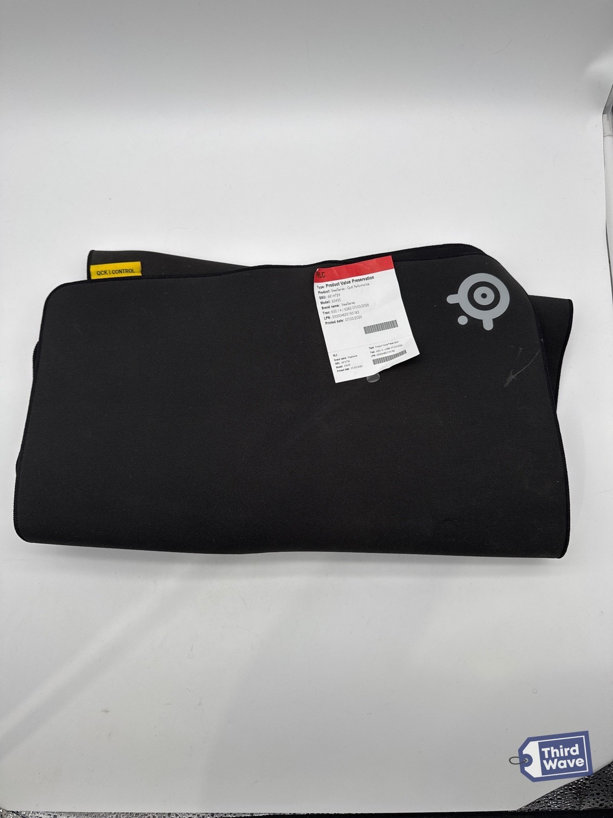 SteelSeries QcK Control Mouse Pad XL Black Cloth Stitched Edges 63435