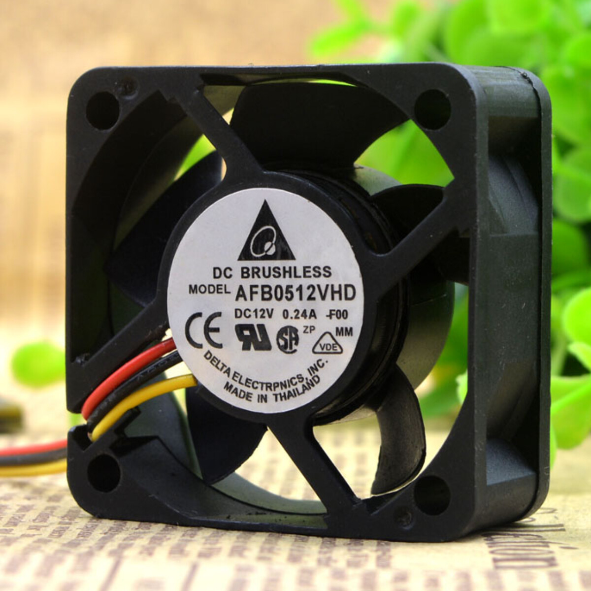 DELTA AFB0512VHD 5020 12V 0.24A 5cm Server Chassis Industrial Cooling Fan