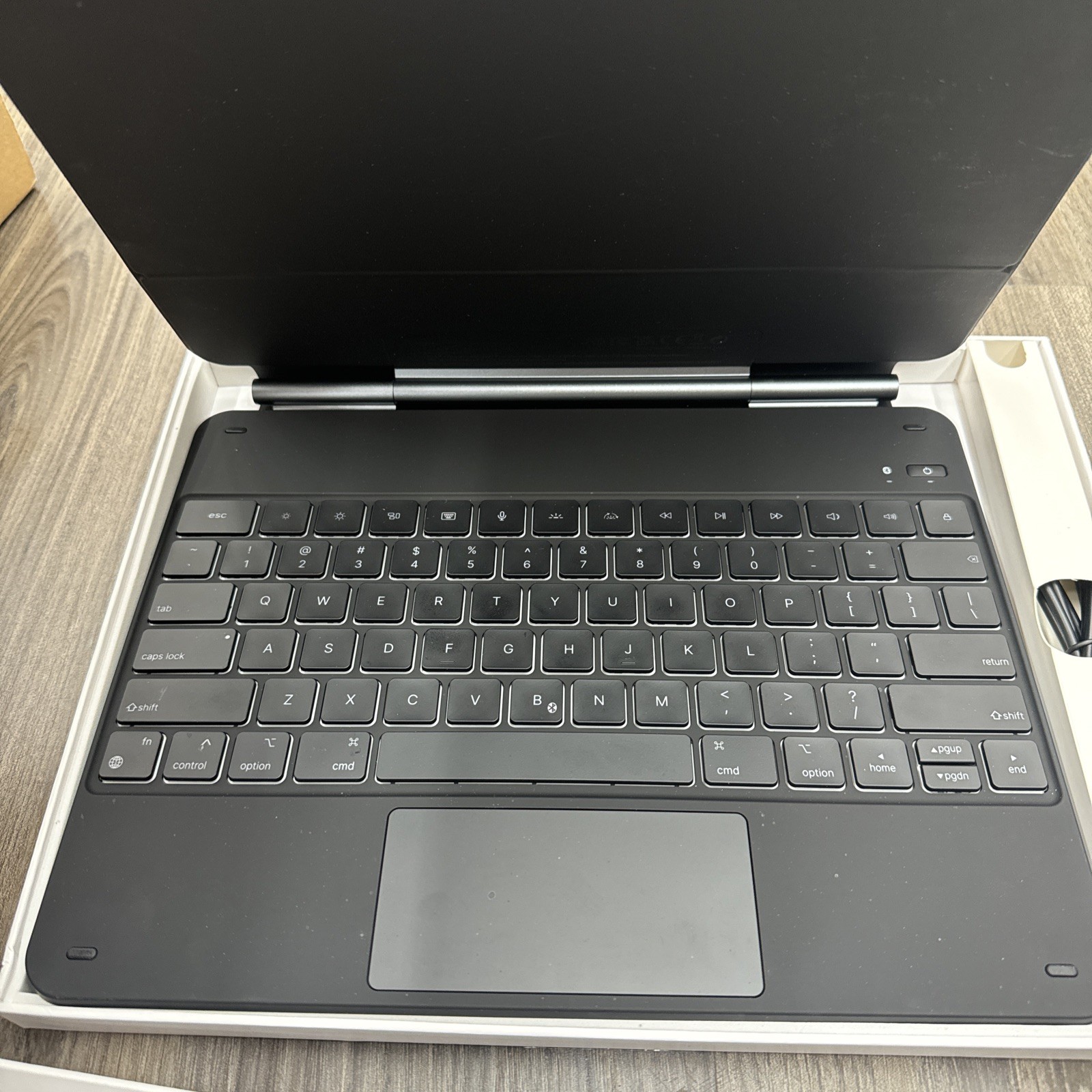 OMOTON Magnetic Keyboard Case for iPad Pro 13 inch (M4) 2024 
