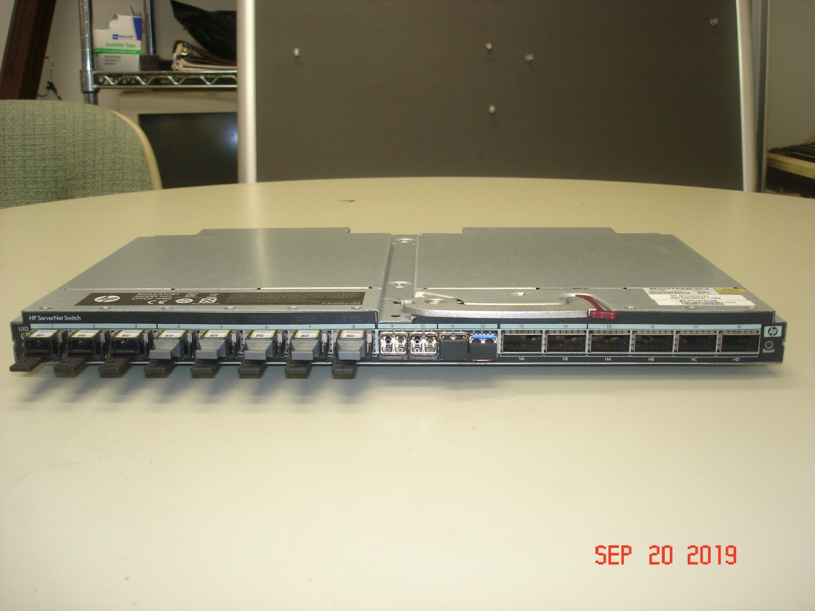 545775-002 HP C CLASS SERVERNET SWITCH  4) GBICS  8) QSFP 616331-002 CPTOF-1080