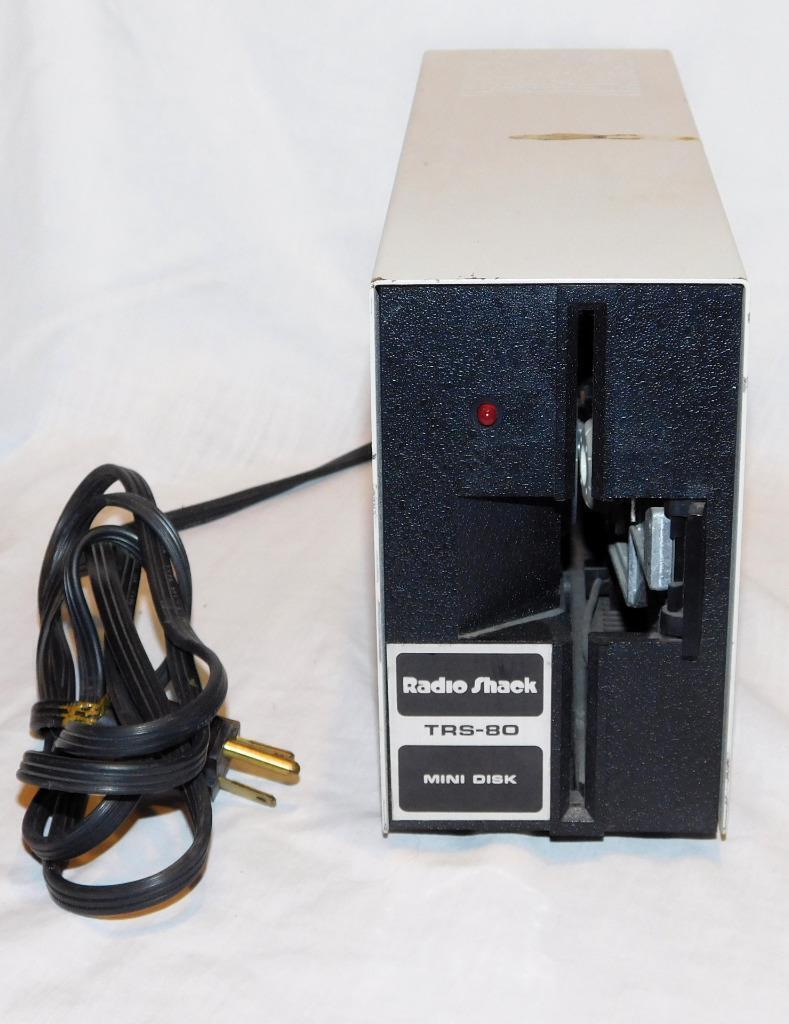 Vintage lt. gray Radio Shack TRS-80 5 1/4