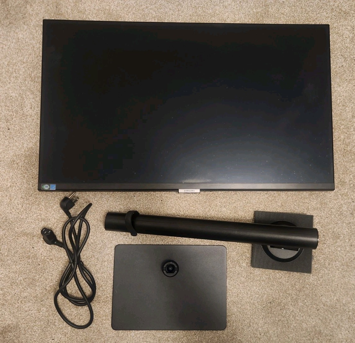 Samsung 27" ViewFinity S8 (S80BP) 4K UHD HDR10 IPS Monitor LS27B806PXNXGO Black