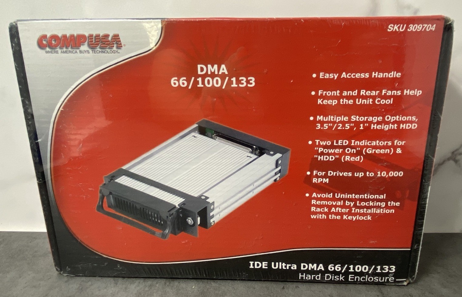 NEW CompUSA IDE Ultra DMA 66/100/133 Hard Disk Enclosure Inner Rack Locking