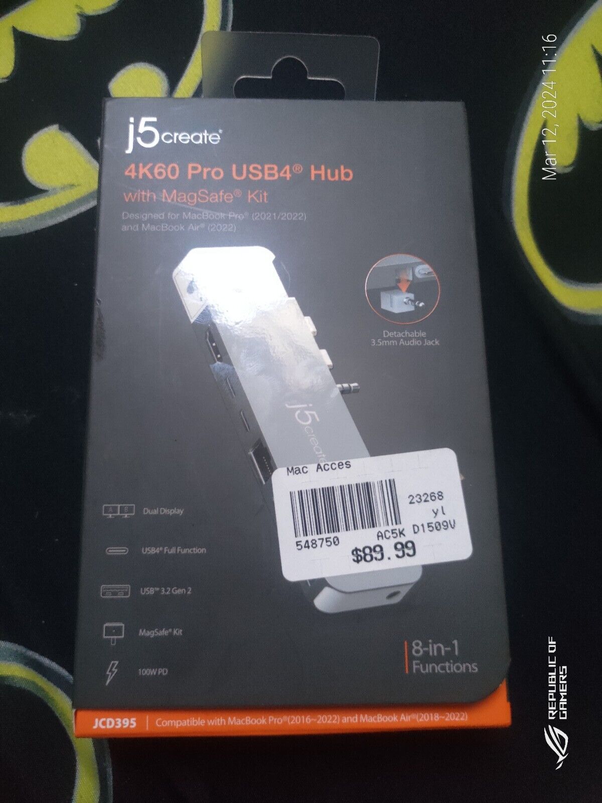 j5create - 4K60 Pro USB4 Hub with MagSafe Kit