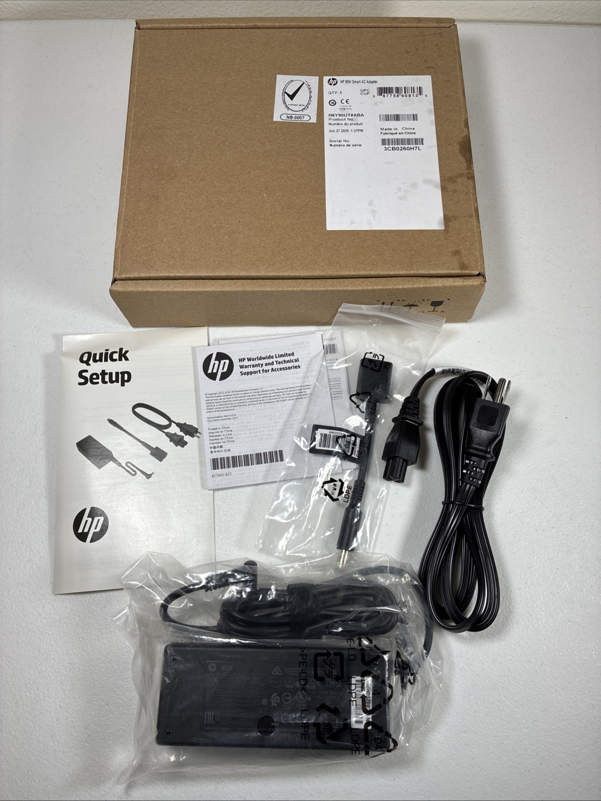 HP 90W Smart AC Adapter US H6Y90UT#ABA -New, Open Box