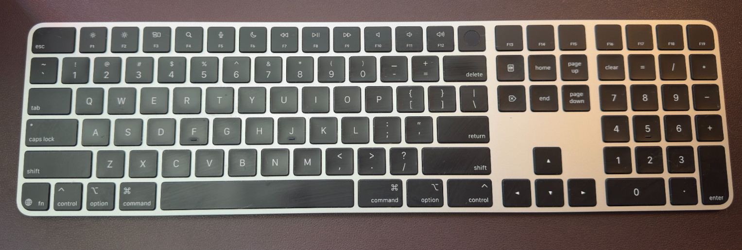 Apple Magic Keyboard With Touch ID & Numeric Keypad USB-C Model A3119 - Black