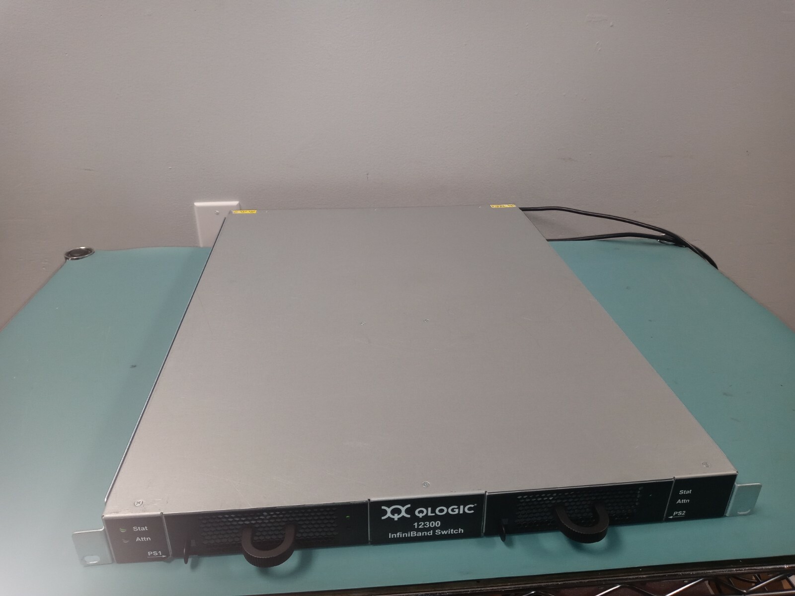 QLOGIC 36 PORT QDR INFINIBAND SWITCH 12300 MANAGED EDGE 12300-BS01 220058-804-M