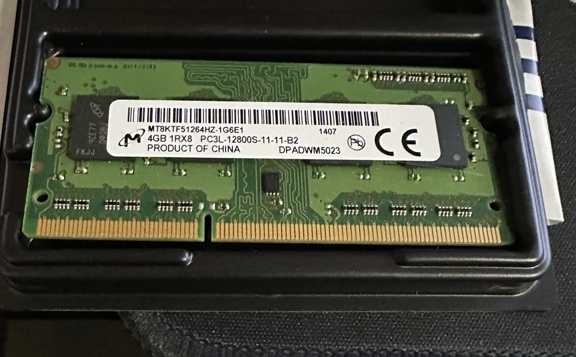 Micron 4 GB SO-DIMM Memory Card MTA4ATF51264HZ-2G3B1
