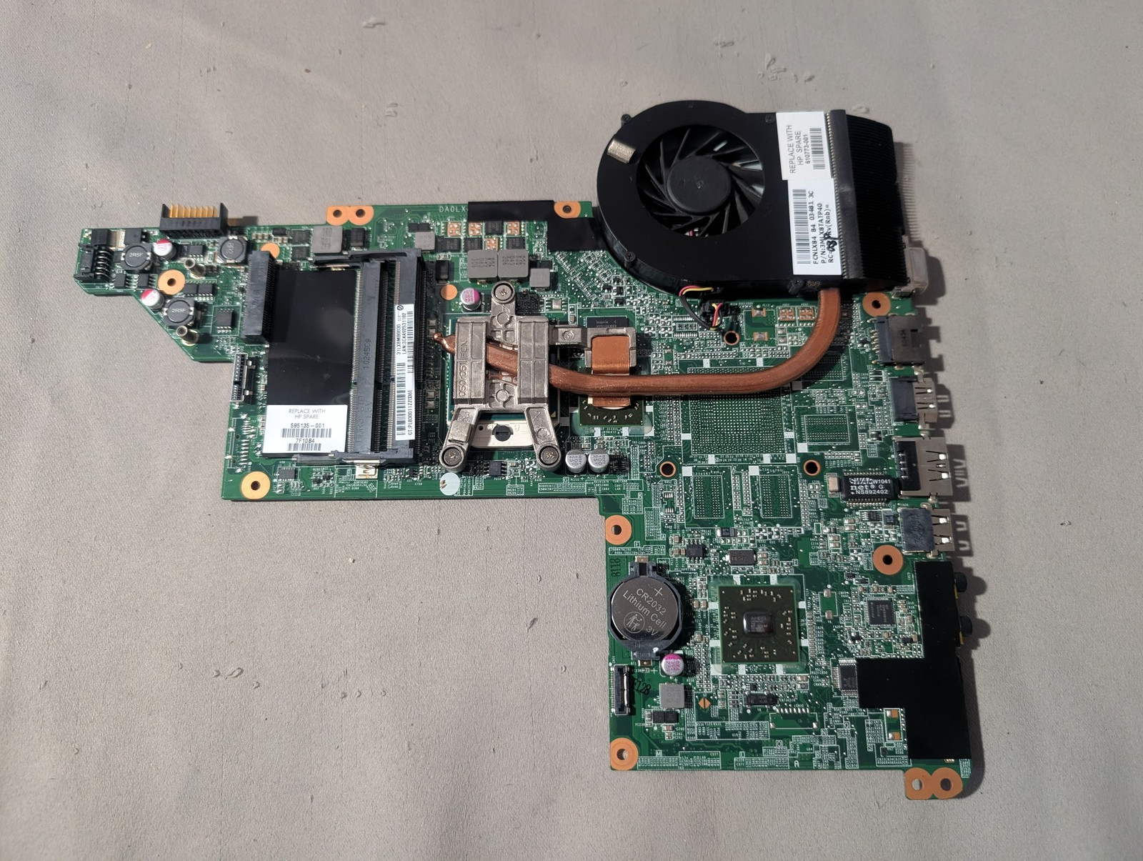 HP Pavilion DV63122us Laptop Motherboard DA0LX8MB6D1 with AMD Turion II