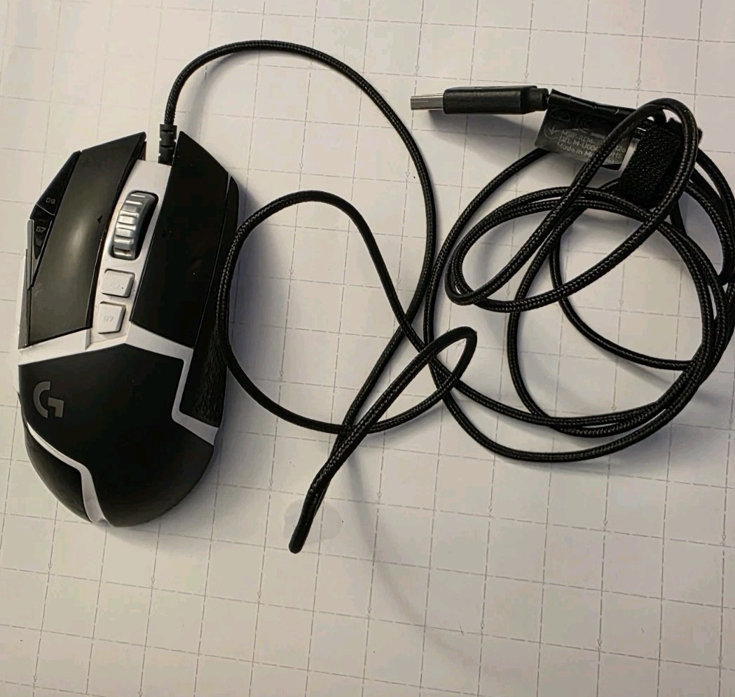 Logitech G502 SE HERO Wired RGB Gaming Mouse Black And White Tested